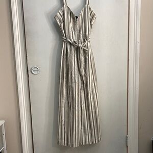 Romeo & Juliet Couture Olive green & beige jumpsuit